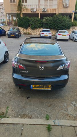 מאזדה 3