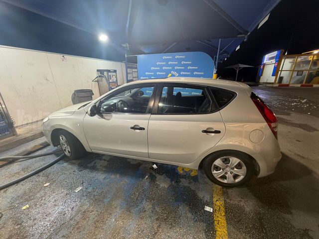 יונדאי i30