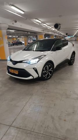 טויוטה C-HR