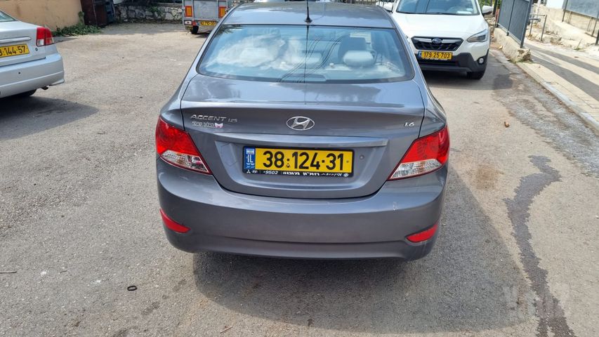 יונדאי אקסנט i25