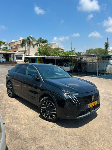 פיג'ו 3008