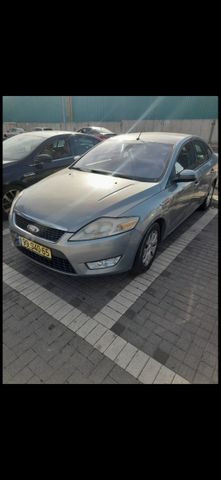 פורד מונדאו