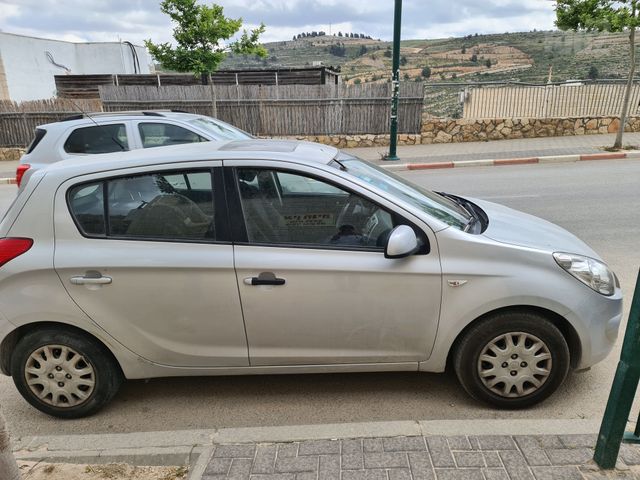 יונדאי i20
