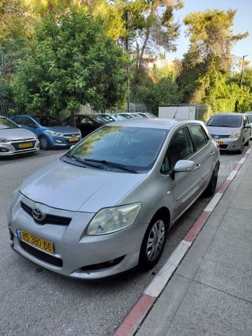 מודעת רכב טויוטה אוריס