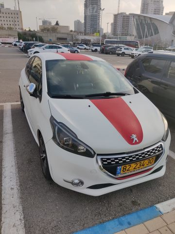 פיג'ו 208