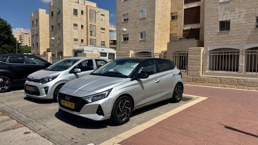 יונדאי i20