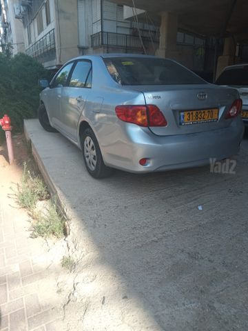 טויוטה קורולה