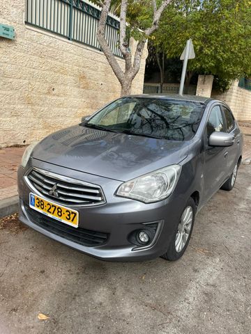 מודעת רכב מיצובישי אטראז'