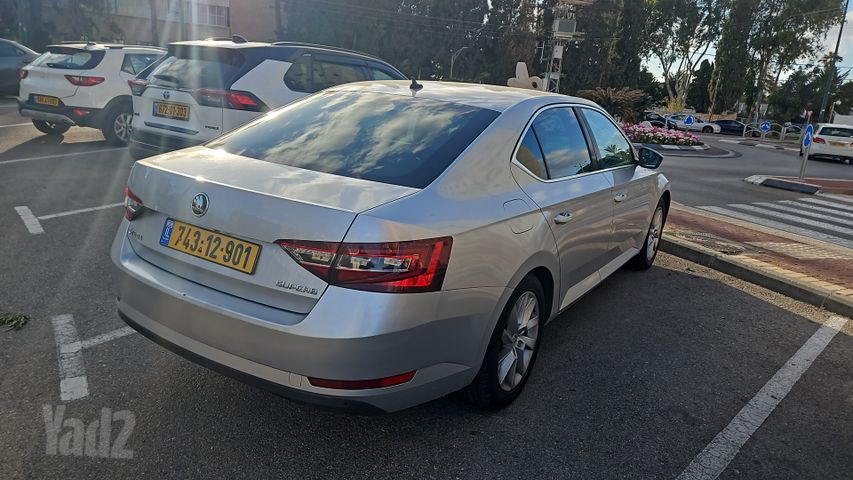 מודעת רכב סקודה סופרב
