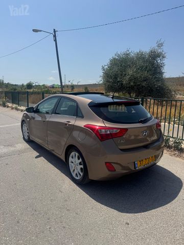 מודעת רכב יונדאי i30