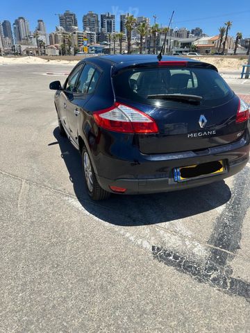 רנו מגאן