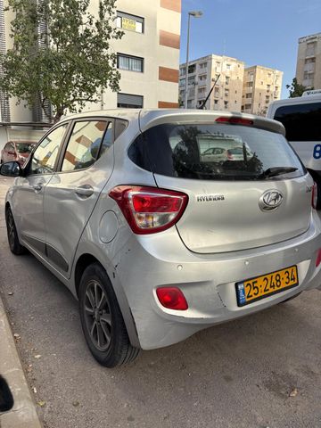 יונדאי i10