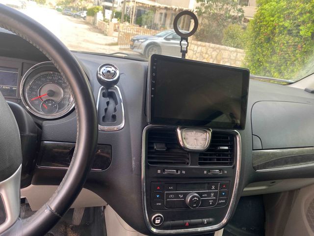 קרייזלר גראנד וויאג'ר