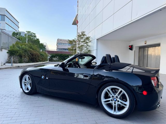 ב מ וו Z4