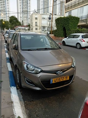 יונדאי i20