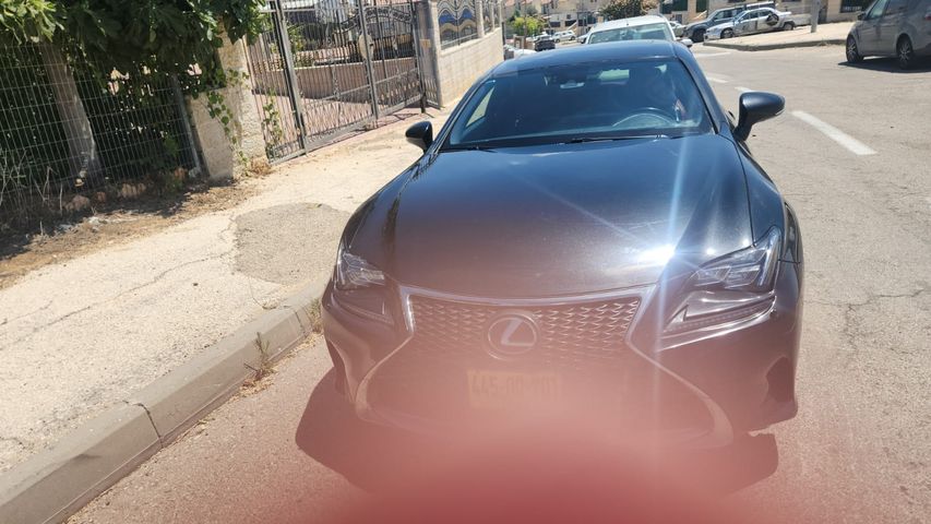 לקסוס RC