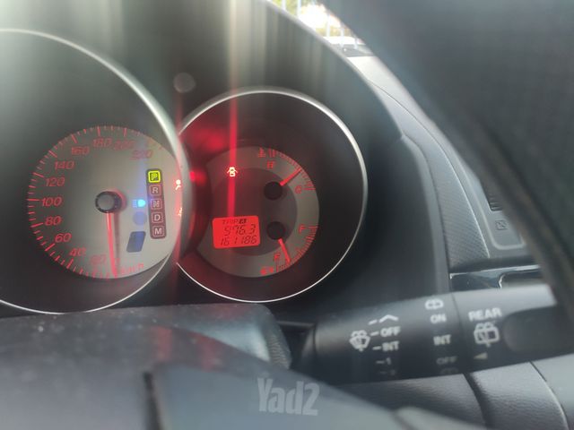 מאזדה 3