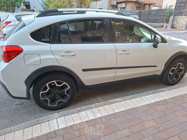 סובארו XV