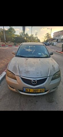 מאזדה 3