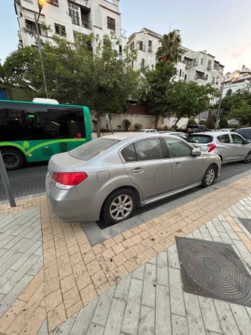 מודעת רכב סובארו B4/לגאסי