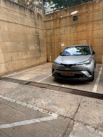 טויוטה C-HR