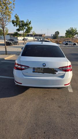 סקודה סופרב