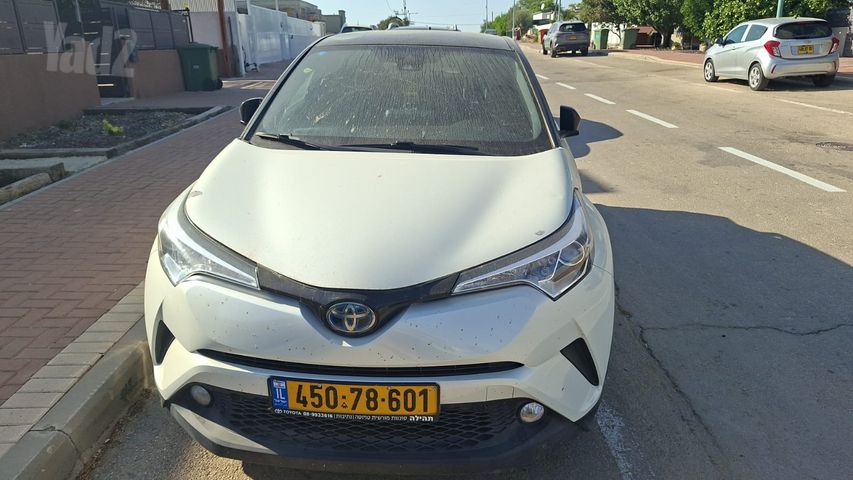 טויוטה C-HR