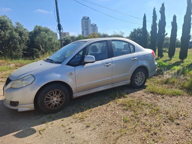 סוזוקי SX4