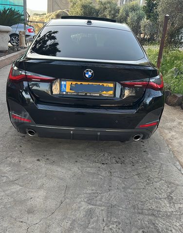 מודעת רכב ב מ וו סדרה 4