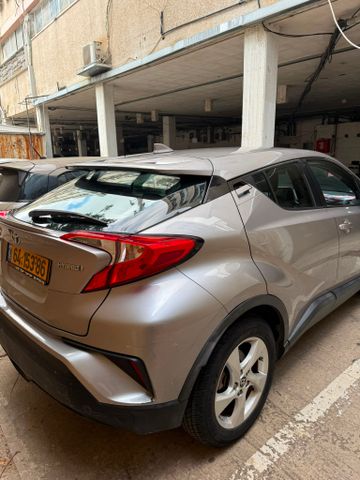טויוטה C-HR