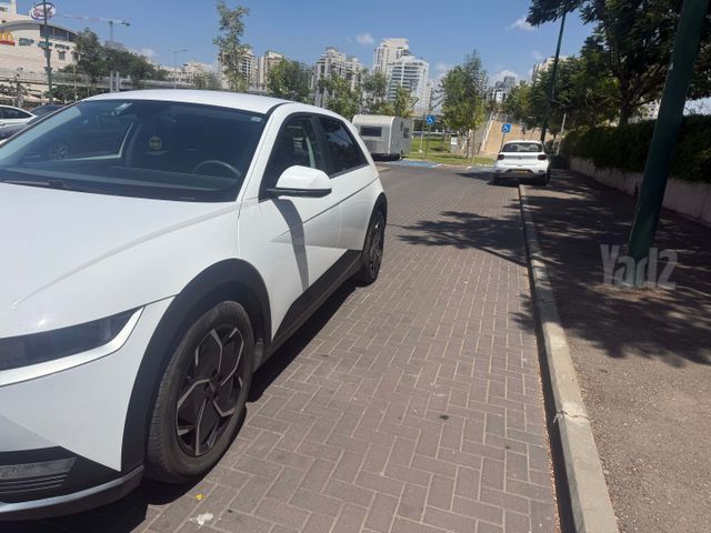 יונדאי איוניק 5