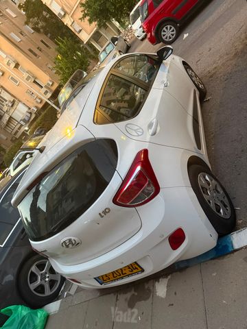 יונדאי i10