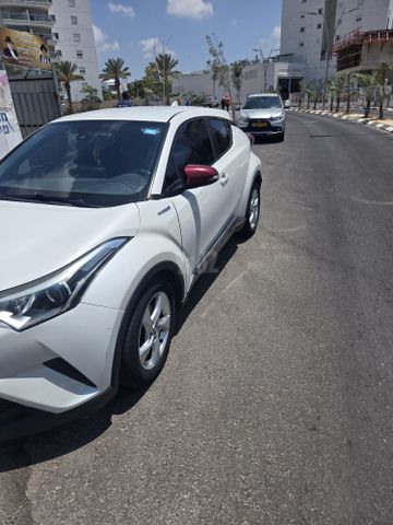 טויוטה C-HR