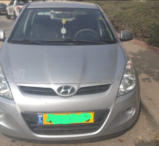 יונדאי i20