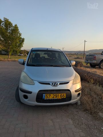 יונדאי i10