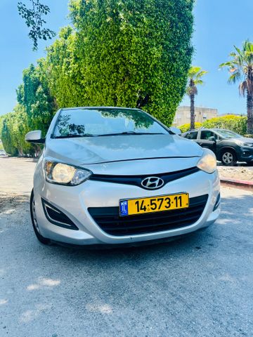 יונדאי i20