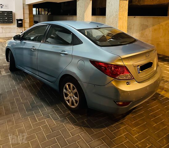 יונדאי אקסנט i25