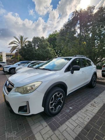 מודעת רכב סובארו XV