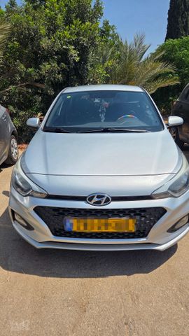 מודעת רכב יונדאי i20