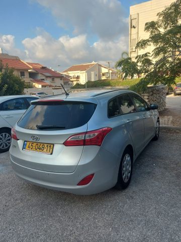 יונדאי i30