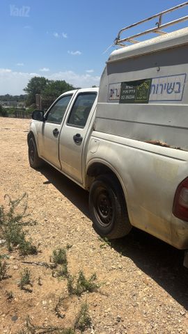 איסוזו די-מקס