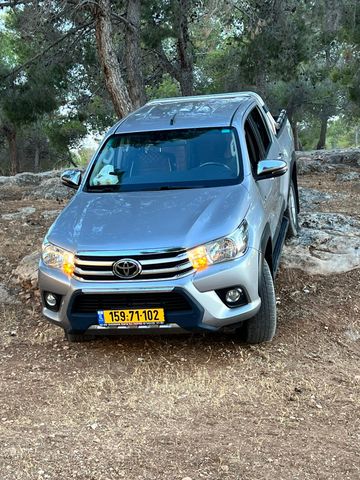 מודעת רכב טויוטה היילקס
