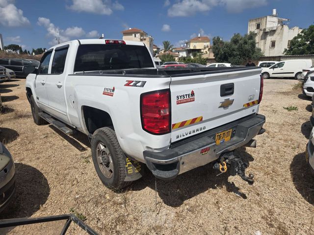 שברולט סילברדו