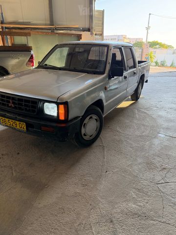 מודעת רכב מיצובישי טרייטון / L200