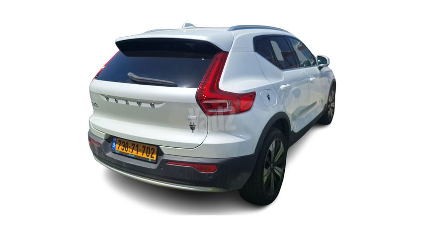 וולוו XC40