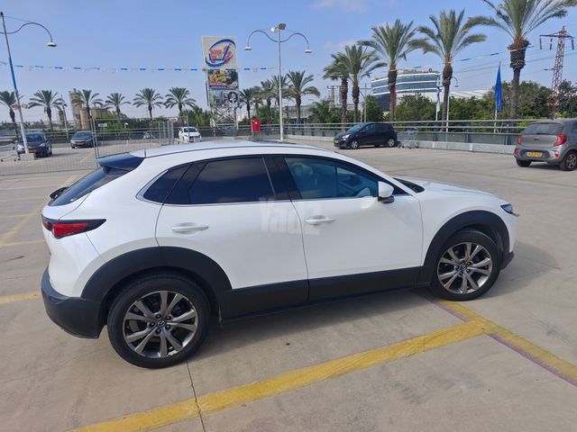 מאזדה CX-30