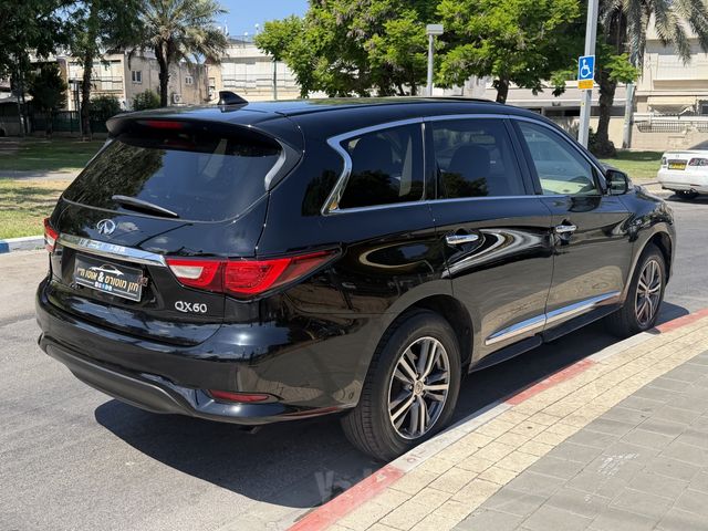 אינפיניטי QX60