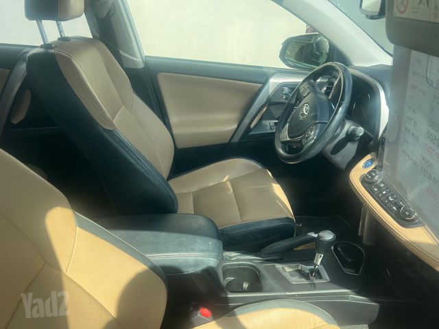 טויוטה RAV4