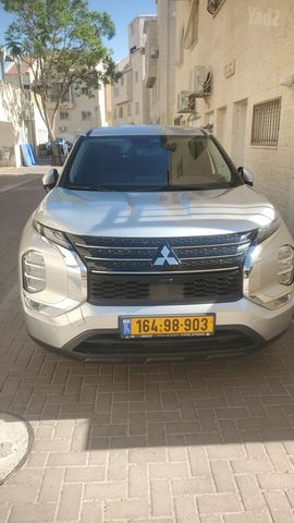 מודעת רכב מיצובישי אאוטלנדר