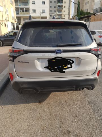 סובארו פורסטר